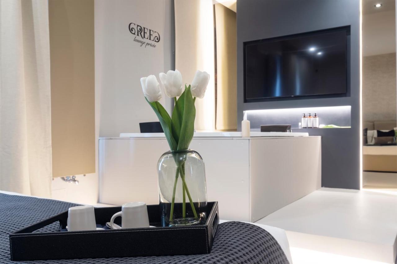 Ostia Holiday Greed Lounge Privee Экстерьер фото